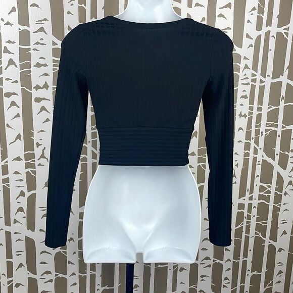 SHEIN 2 Piece LOT of Cropped Tops sz XS - Picture 5 of 13